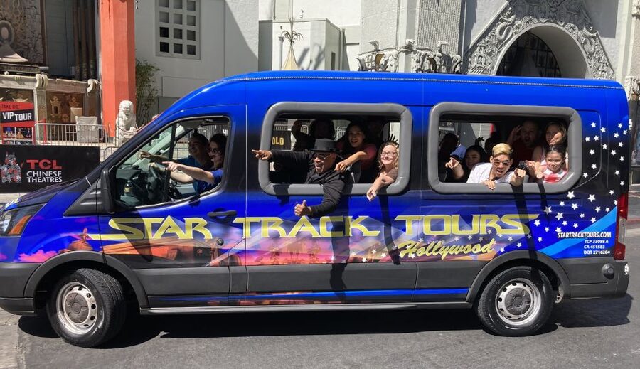 Los Angeles: Hollywood and Beverly Hills Guided Bus Tour - Key things to know