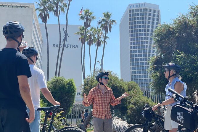 Los Angeles: Hollywood Sign Electric Bike Tour - From West Hollywood to Fairfax: a smooth warm-up