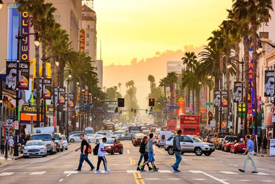 Los Angeles: Hop-On Hop-Off Bus Tour with Audio Guide - Blue Route Studio Express Shuttle: Universal Studios Hollywood, CityWalk, and Warner Bros Access