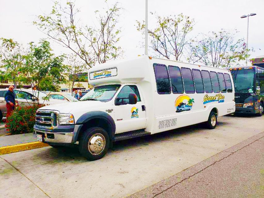 Los Angeles: LA Grand Tour by Open-Air Bus - Santa Monica Pier: a full hour by the ocean (not just a pass-by)