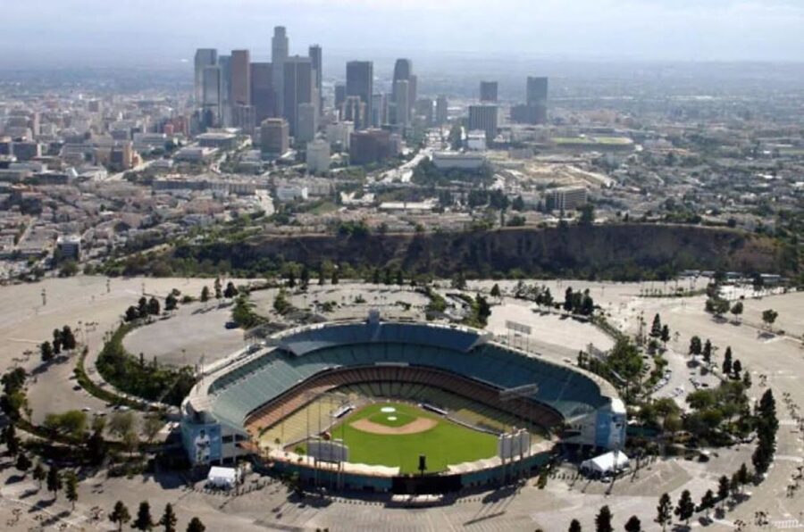 Los Angeles: Night Flight Tour - Who Should Book This, and Who Might Skip It