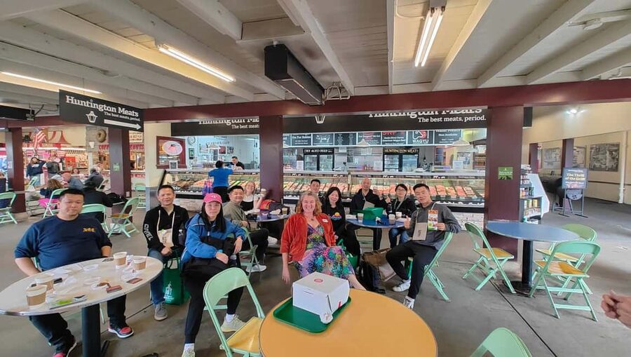 Los Angeles: Original Farmers Market Food & History Tour - The guide matters, and Jody is a standout example