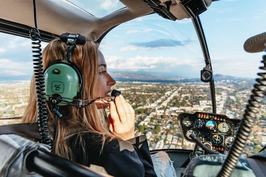 Los Angeles: Private 1-Hour Sightseeing Helicopter Tour - Weather and route changes: how to stay cool if plans shift
