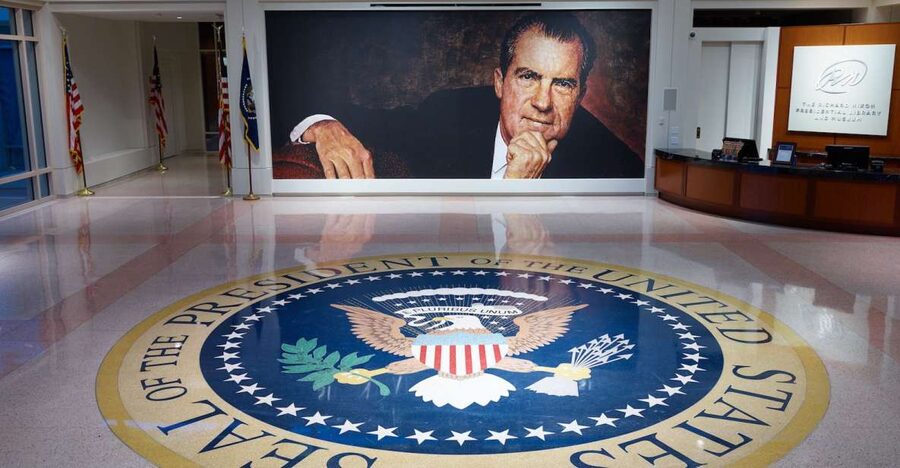 Los Angeles: Richard Nixon Presidential Library Admission - Sit at the Oval Office Desk and Watch History Through Film and Photos