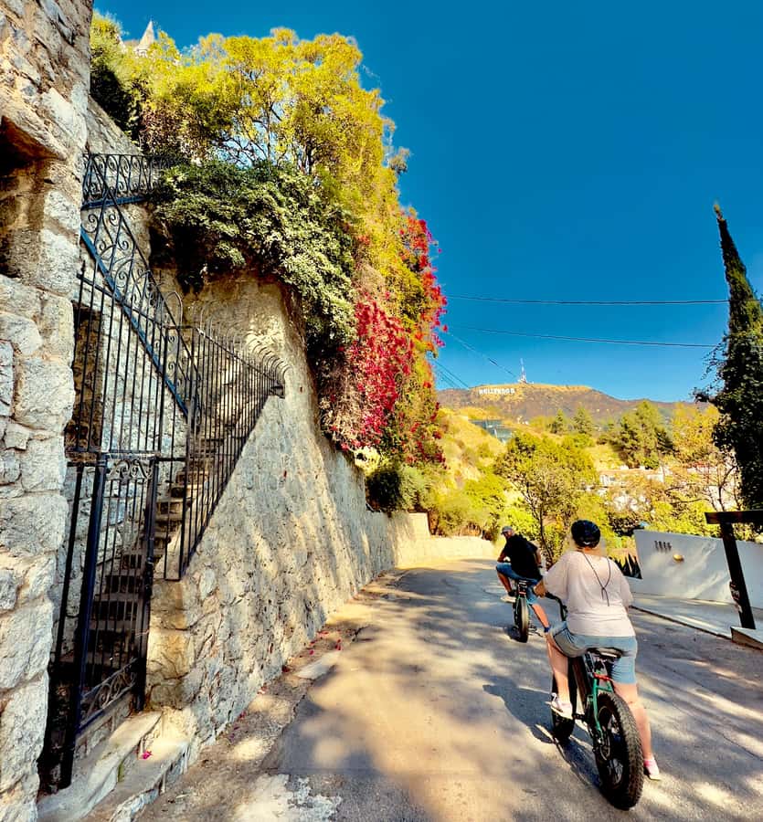 Los Angeles: Scott E-Bike Tours to the Hollywood Sign & More - E-bike power, helmets, and safety breaks that keep the ride fun