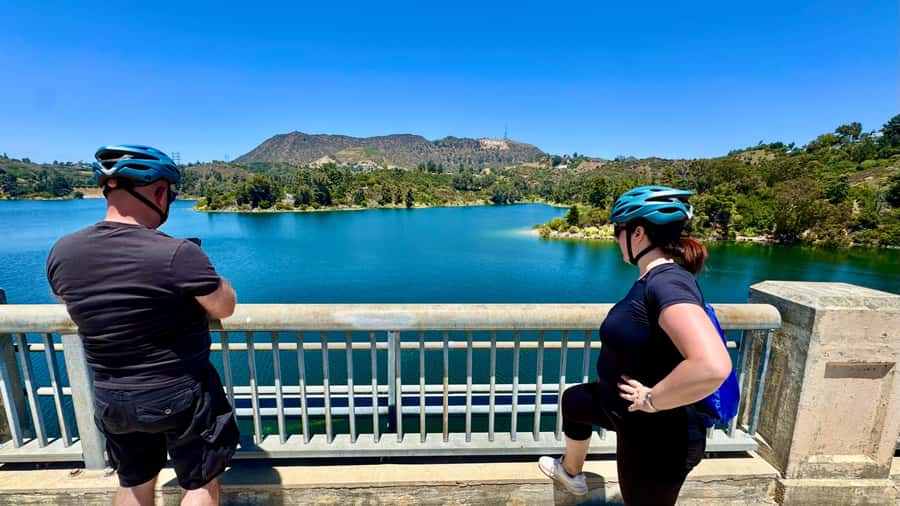 Los Angeles: Scott E-Bike Tours to the Hollywood Sign & More - What you will see: film locations and celebrity-home neighborhoods