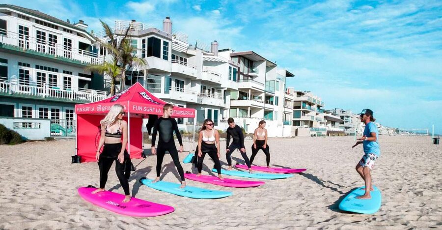 Los Angeles: Surfing Lesson in Venice Beach - Meeting up at 20 Bicknell Ave, and finding the van or bus