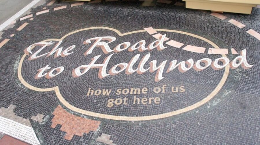 Los Angeles: The LA Highlights Tour - Hollywood Walk Of Fame, Graumann’s Chinese Theatre, and the Oscars glow