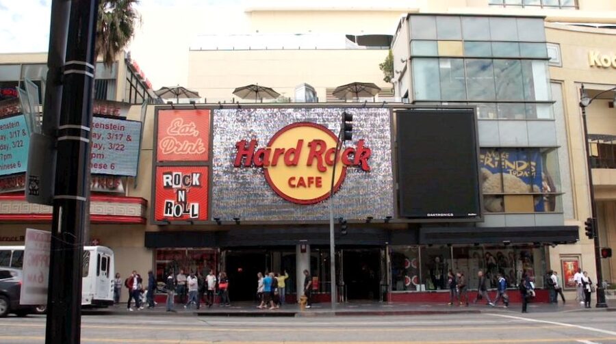 Los Angeles: The LA Highlights Tour - Santa Monica Pier ocean views and Venice Beach boardwalk time
