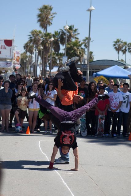 Los Angeles: The LA Highlights Tour - Starting at 1080 South La Cienega Blvd, then getting rolling