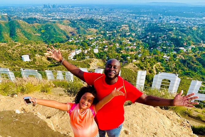 Los Angeles: The Original 2.5-Hour Hollywood Sign Hike - Photo help is a real feature, not an afterthought