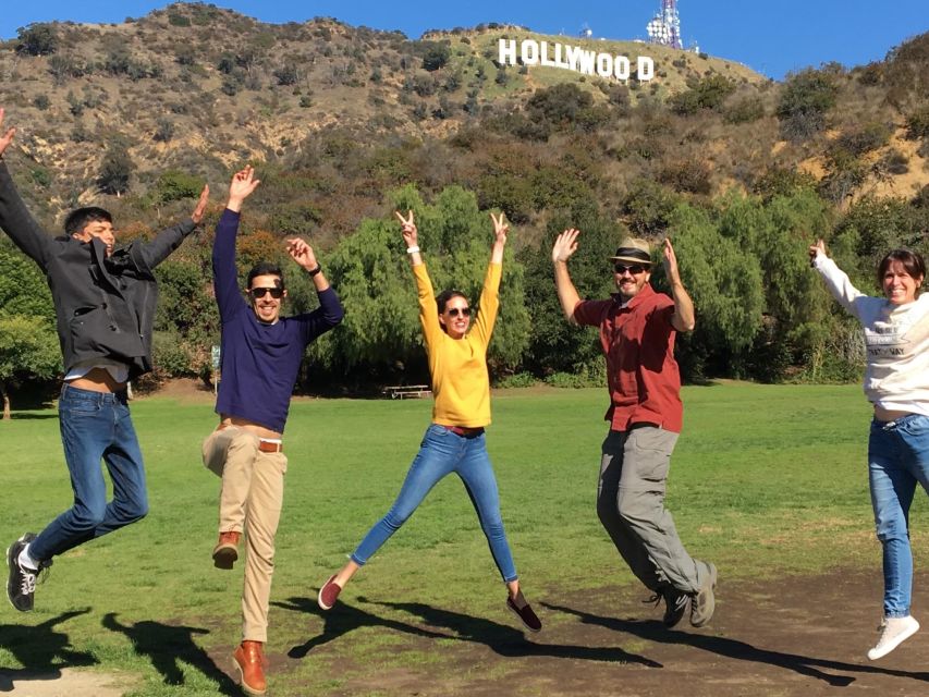 Los Angeles: The Ultimate LA & Hollywood Photo Tour - Melrose Avenue and Movie Studio Pass-By Moments