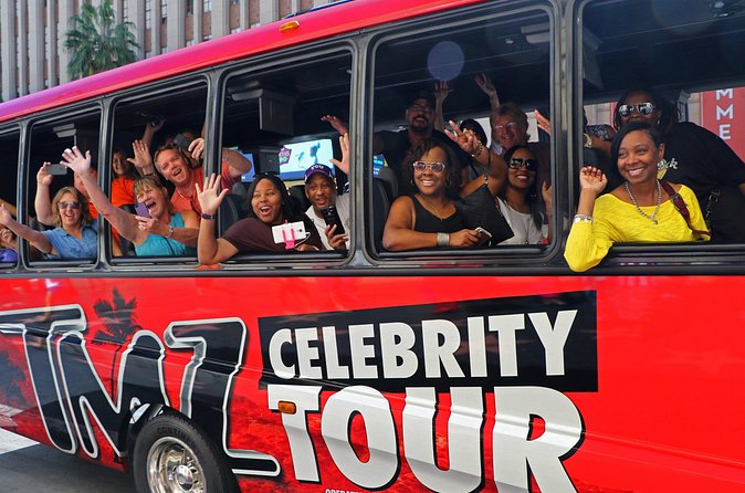 Los Angeles: TMZ Celebrity Tour with Live Guide - Beverly Hills: glam streets, but keep your expectations grounded