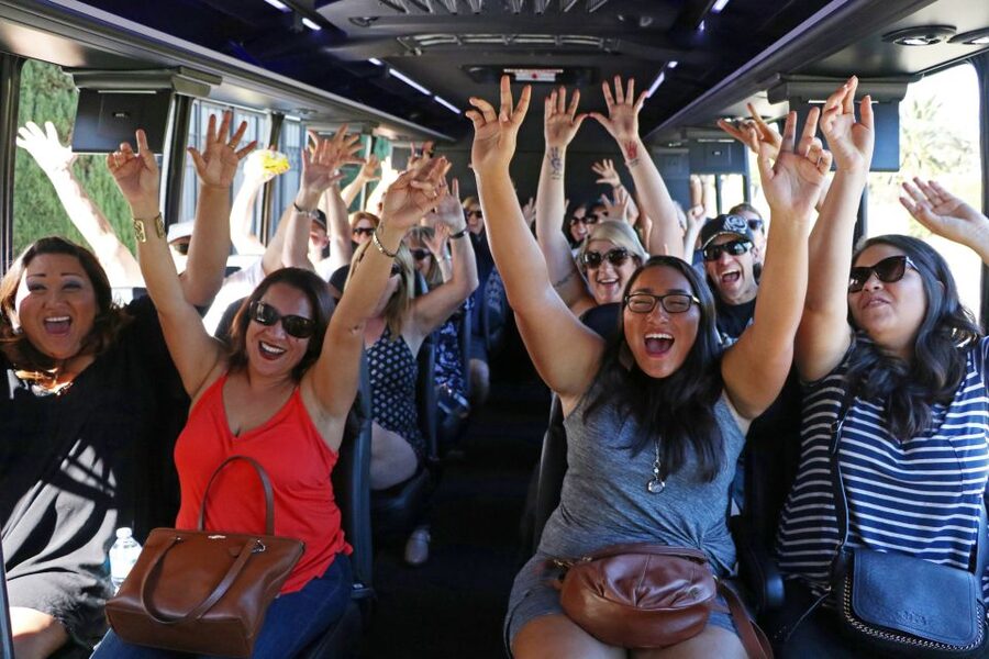 Los Angeles: TMZ Star-Studded Celebrities of Hollywood Tour - Beverly Hills highlights: Beverly Gardens Park and Rodeo Drive, with quick photo windows