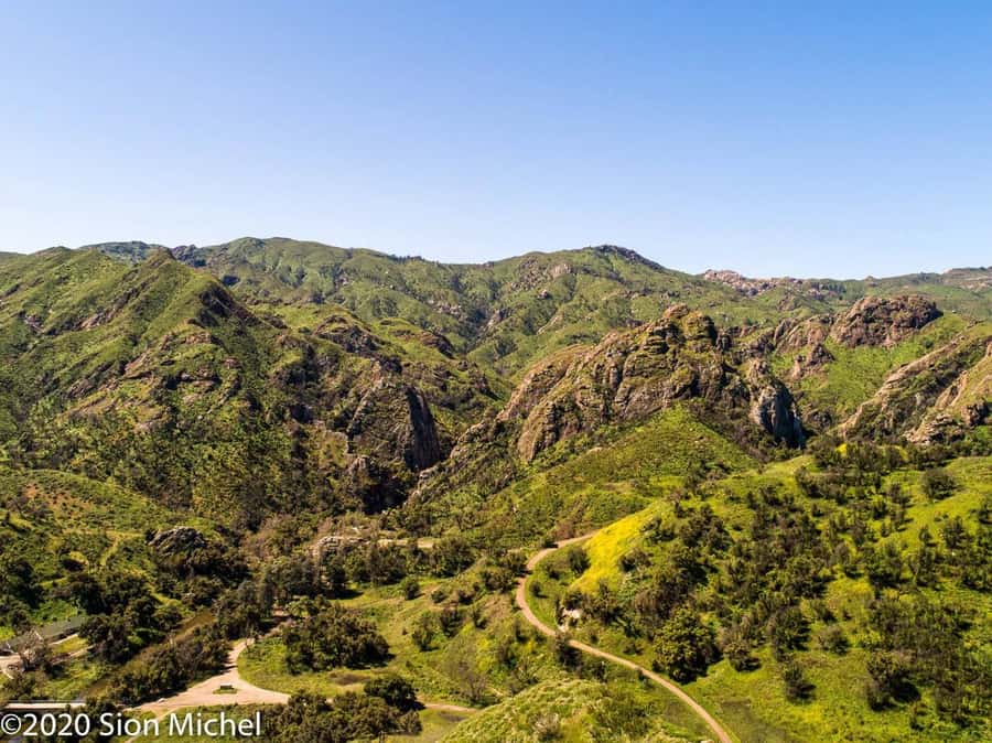 Malibu: Coastal Gems Scenic Driving Tour with Audio Guide - How the Wayfarer App Handles Navigation and Start/Pause