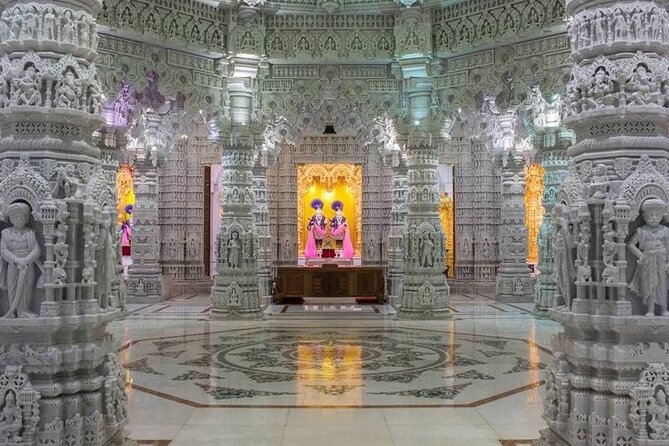 Mandir & Buddhist Temple Tour with Indian Lunch & Chinese Tea - The lunch and Chinese tea part: what to budget, what to expect