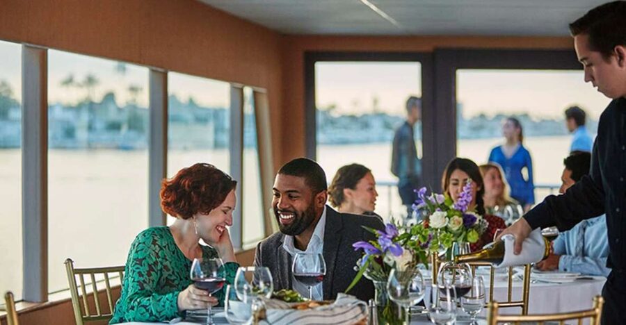 Newport Beach: City Cruises Weekend Dinner Cruise with DJ - The route: from Shirley Temple sites to Balboa’s lights