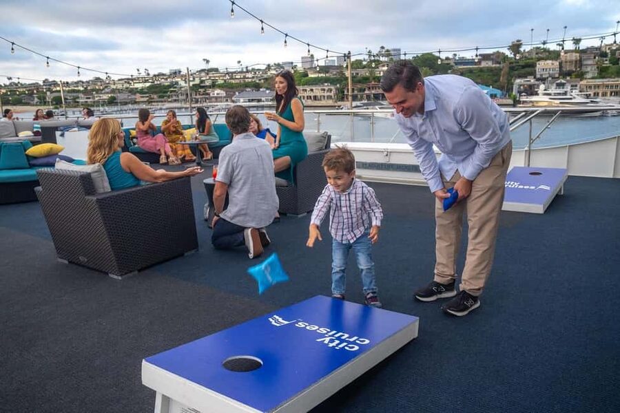 Newport Beach: City Cruises Weekend Dinner Cruise with DJ - What you should wear (and why it affects comfort)