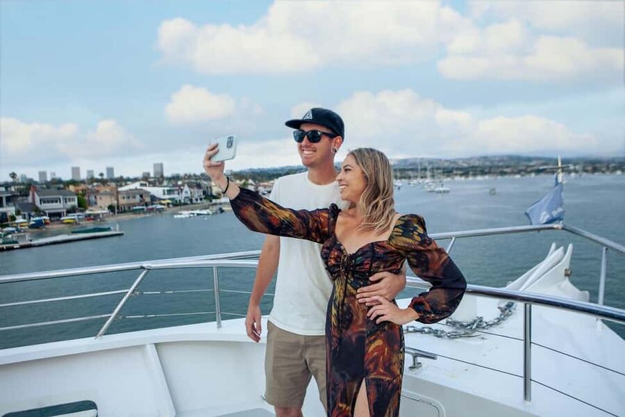 Newport Beach: City Cruises Weekend Dinner Cruise with DJ - Price and value: $130 per person, where the cost actually goes