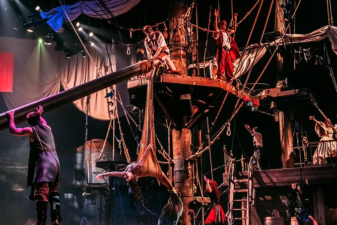 Pirates Dinner Adventure Buena Park - Dinner at a pirate banquet: what to expect and what to watch for