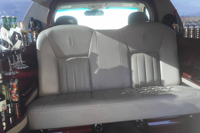 Private 4-Hour Limo Tour of Los Angeles and Beaches - Santa Monica pickup and a limo that sets the tone