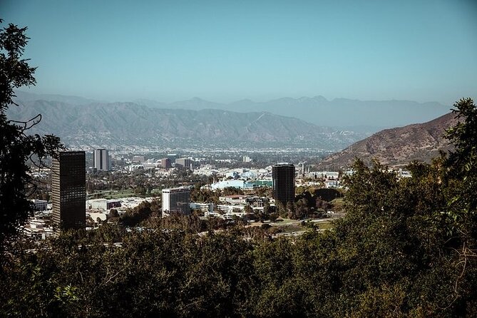 Private and Exclusive 3-Hour Beverly Hills and Hollywood Tour - Mulholland Drive: Best Views and Movie-Scene Clues