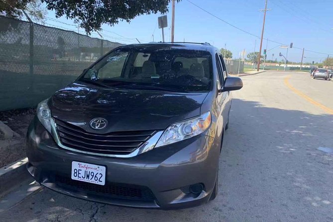 Private Arrival Transfer from LAX Airport to Los Angeles Hotels - Meeting at LAX Without a Meet-and-Greet: The Pillar Problem