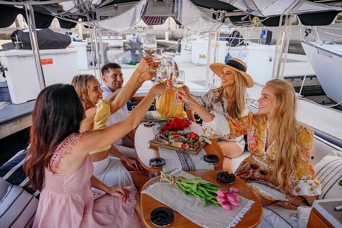Private E-Boat Cruise: Wine, Charcuterie and Sea Lion Spotting - Captains and Communication That Make the Difference