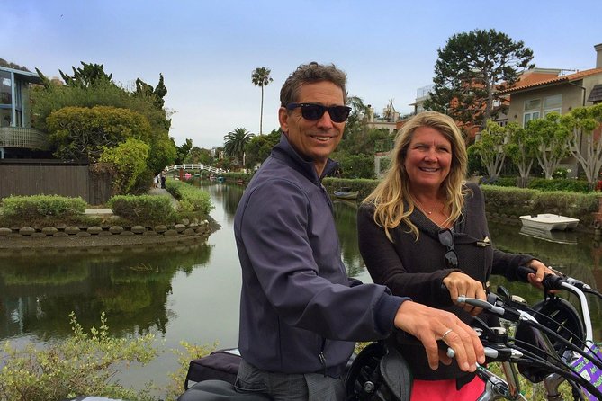 Private EBike Tour of Santa Monica and Venice Beaches - The 26-Mile Bike Path: your main course for views and little stories