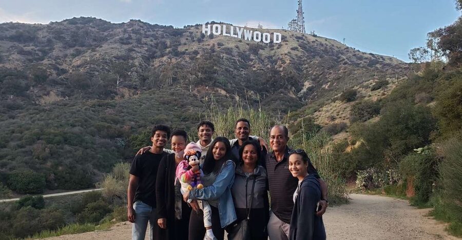 Private Hollywood Sign Adventure Hike - Starting at Lake Hollywood Park, right in the Hollywood Sign zone