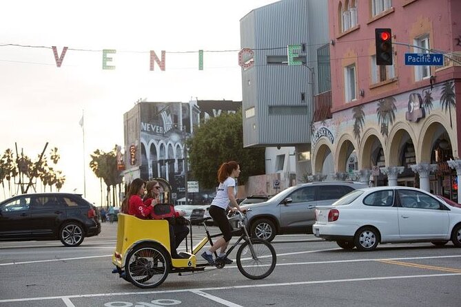 Private Rickshaw Tour of Santa Monica and Venice Beach - Venice Boardwalk and Skatepark: Where Trends Got Their Start