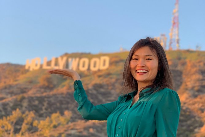 Private Tour of Los Angeles in a SUV with Experienced Guide - Downtown L.A. for art and food: The Broad and Grand Central Market