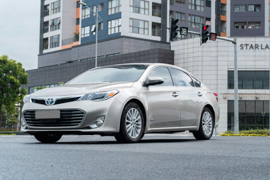 Private Transfers between LAX Airport and Los Angeles - Who this transfer suits best (and who might not need it)