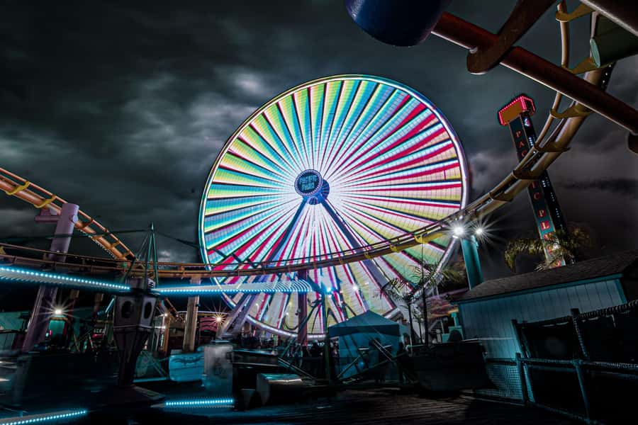 Santa Monica: Ghosts and Phantoms of the Pier Walking Tour - Old Hollywood Ghosts at Sunset: Elizabeth Taylor to Brando