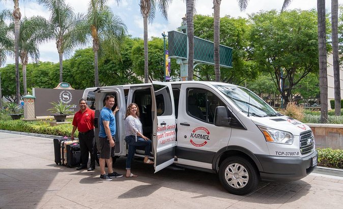 Shared ride Arrival Transfer John Wayne airport to Anaheim hotels - The van ride itself: timing, stops, and shared-ride reality