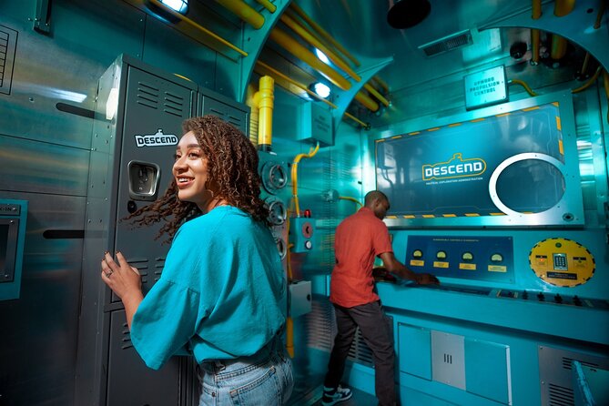 The Escape Game at Del Amo Fashion Center in Torrance - At the start: check-in and getting your mission briefing
