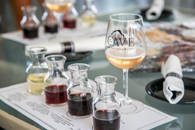 The Temecula Wine Tour from Orange County - A Temecula wine day that starts in Orange County