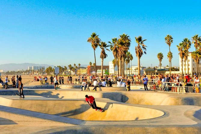 The Ultimate Venice Beach Experience - Stop 1 on the Venice Beach boardwalk: get oriented fast