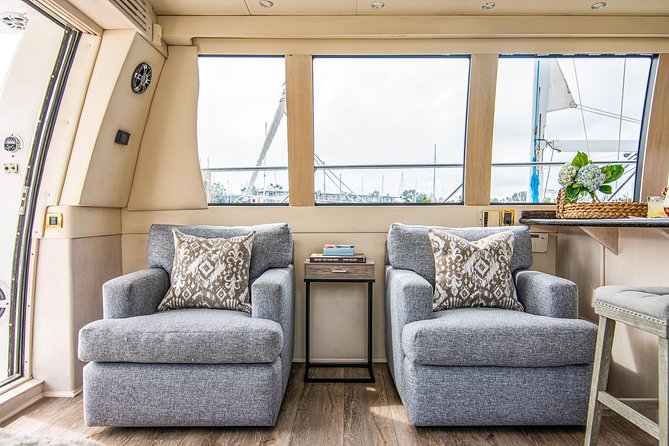 Yacht rental charter in Marina del Rey - 60' CARVER - Key things to know before you step aboard
